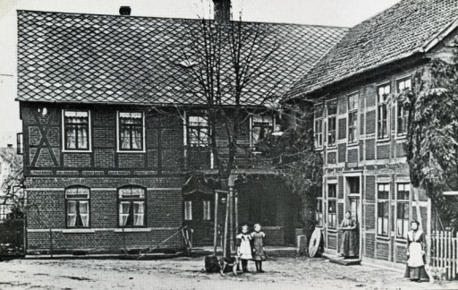 , roll_0004, Vor dem Tore , um 1912